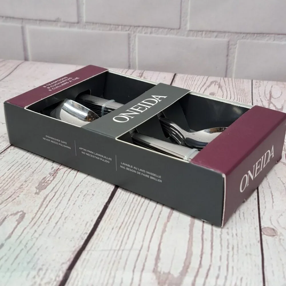 Oneida Stainless Jordan  Set Of 8 Tea Spoons Boxed‎ H0011008B
